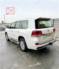 تويوتا لاندكروزر